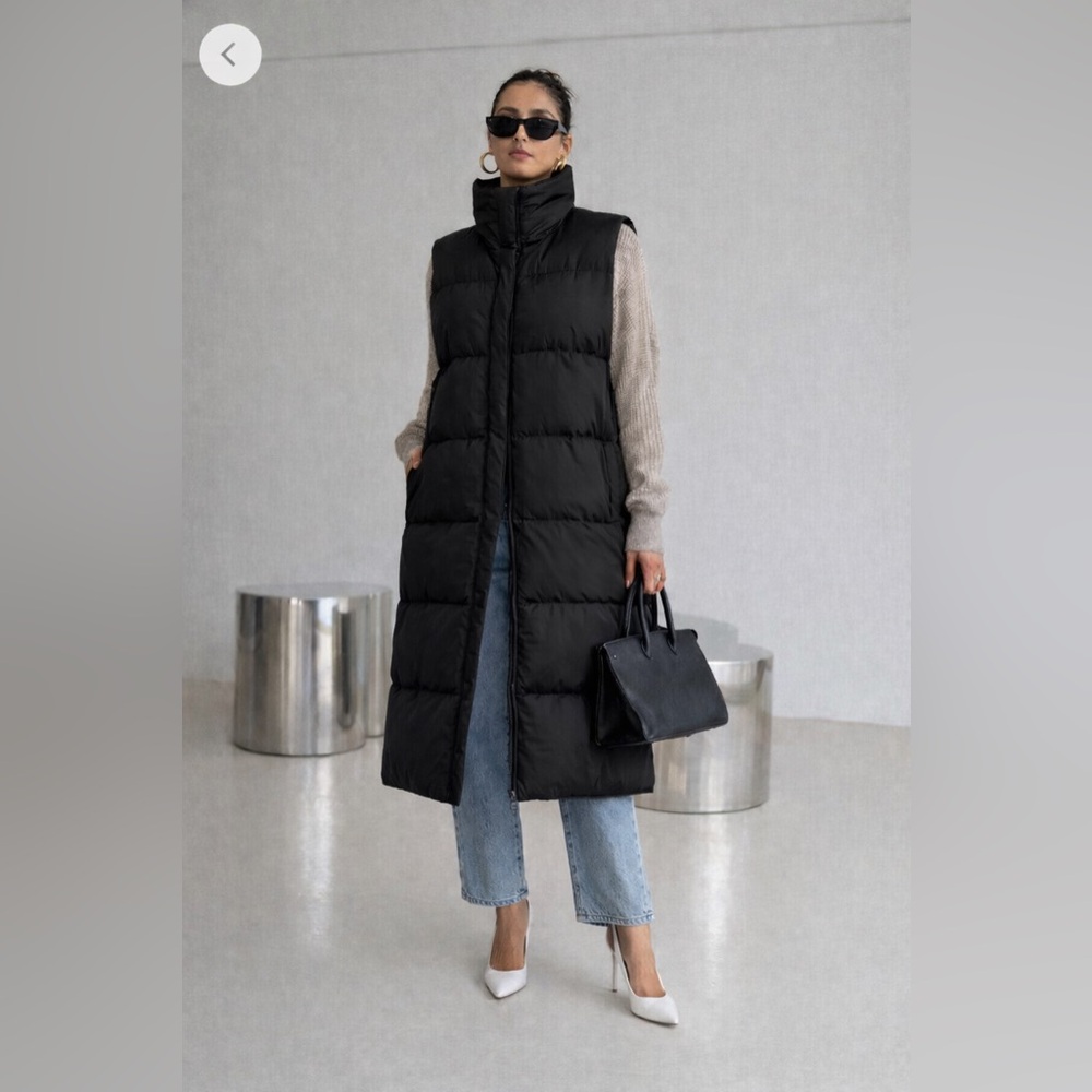 NWT THEORY Long Black Puffer Vest